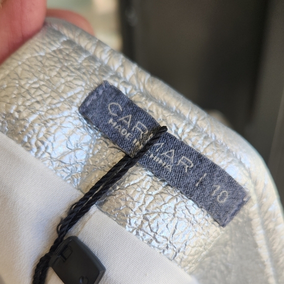 CARMAR MATELIC SILVER SKIRT - Picture 6 of 6